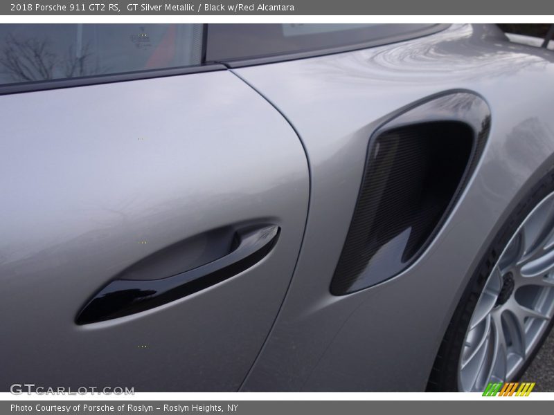 GT Silver Metallic / Black w/Red Alcantara 2018 Porsche 911 GT2 RS