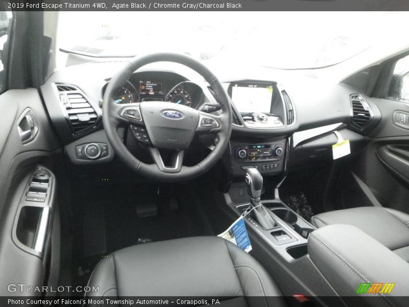 Agate Black / Chromite Gray/Charcoal Black 2019 Ford Escape Titanium 4WD