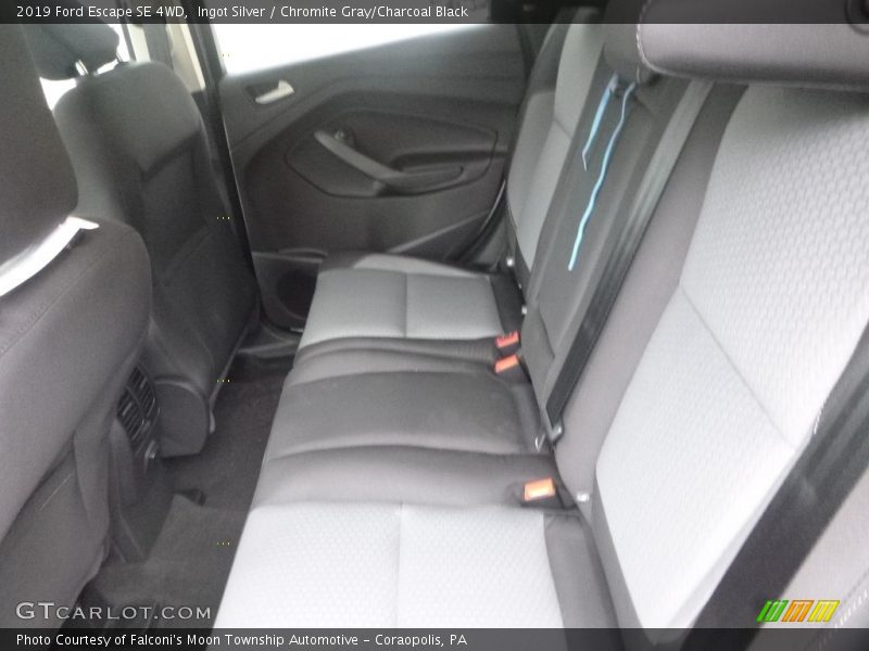 Ingot Silver / Chromite Gray/Charcoal Black 2019 Ford Escape SE 4WD