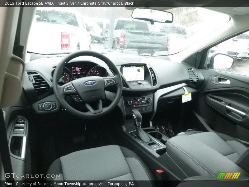 Ingot Silver / Chromite Gray/Charcoal Black 2019 Ford Escape SE 4WD