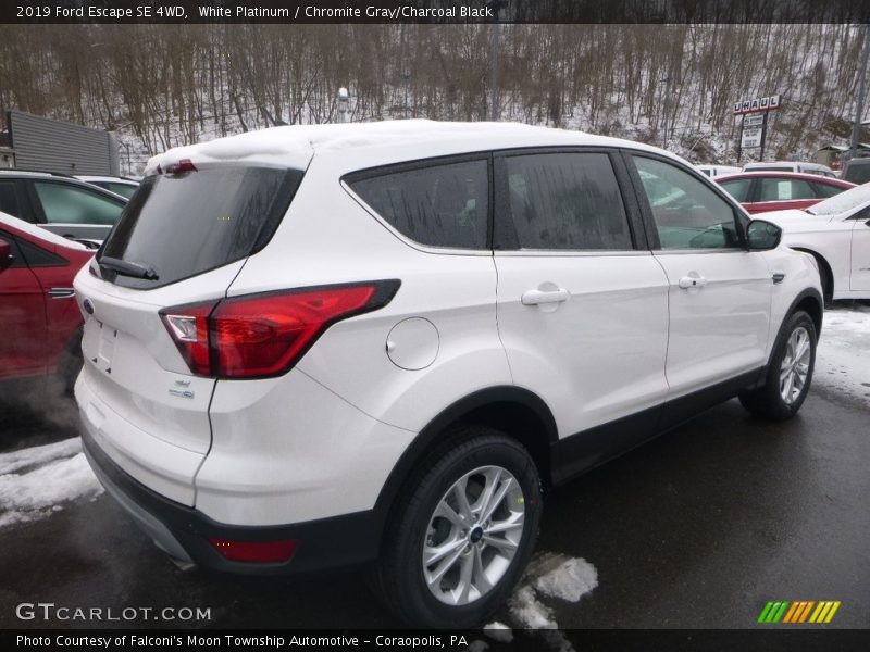 White Platinum / Chromite Gray/Charcoal Black 2019 Ford Escape SE 4WD