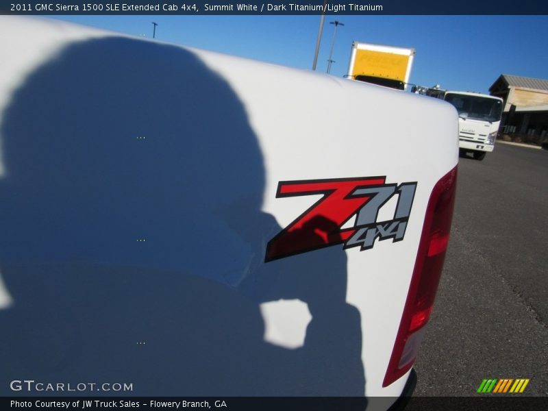 Summit White / Dark Titanium/Light Titanium 2011 GMC Sierra 1500 SLE Extended Cab 4x4