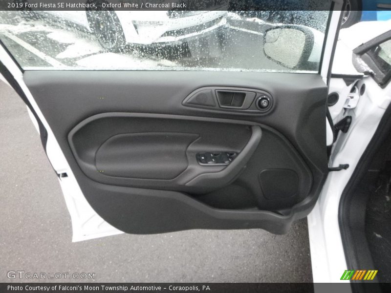 Door Panel of 2019 Fiesta SE Hatchback