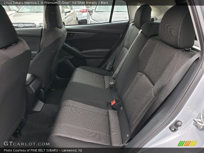Ice Silver Metallic / Black 2019 Subaru Impreza 2.0i Premium 5-Door