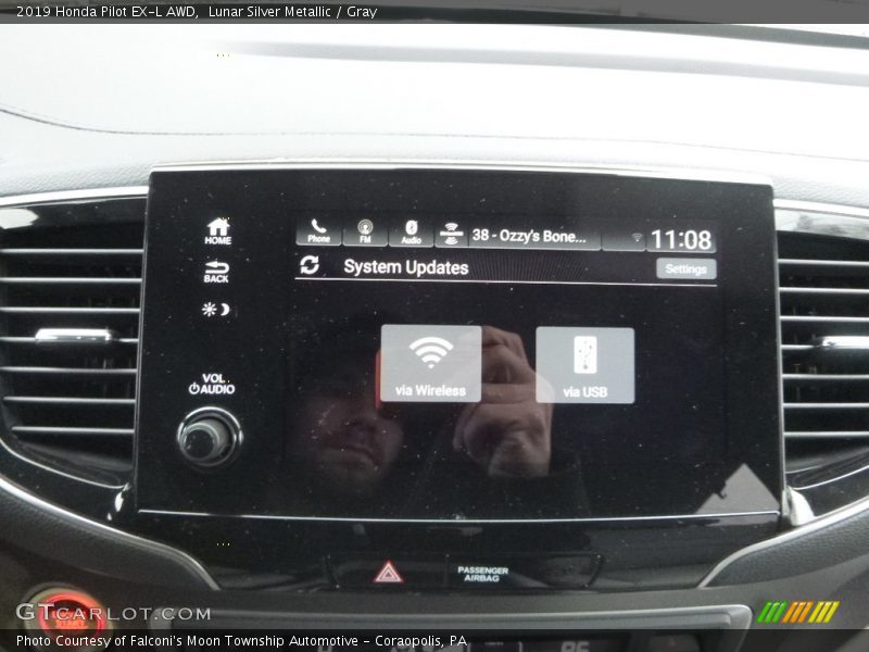 Lunar Silver Metallic / Gray 2019 Honda Pilot EX-L AWD