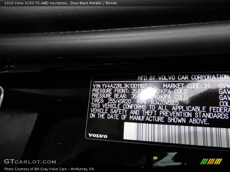 Onyx Black Metallic / Blonde 2019 Volvo XC60 T6 AWD Inscription