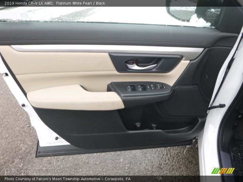 Platinum White Pearl / Black 2019 Honda CR-V LX AWD