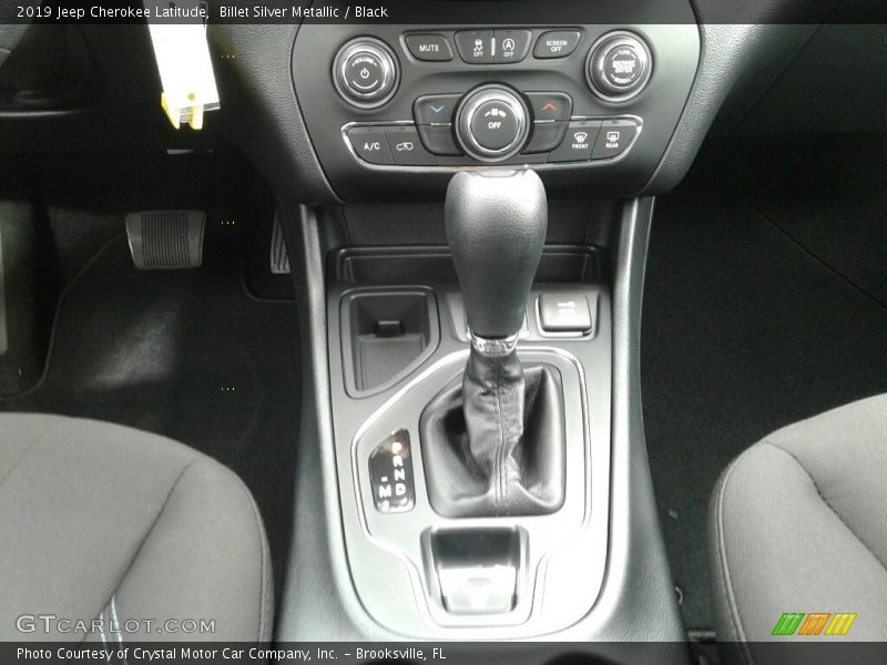 Billet Silver Metallic / Black 2019 Jeep Cherokee Latitude