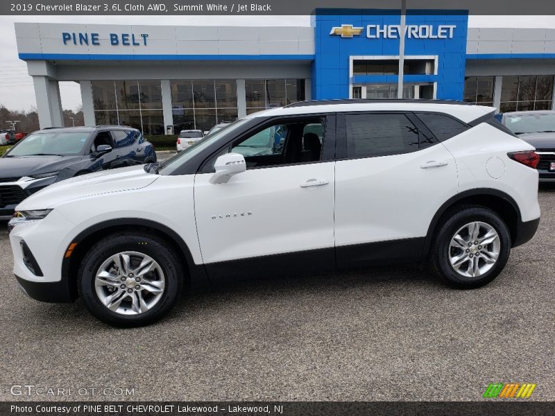 Summit White / Jet Black 2019 Chevrolet Blazer 3.6L Cloth AWD