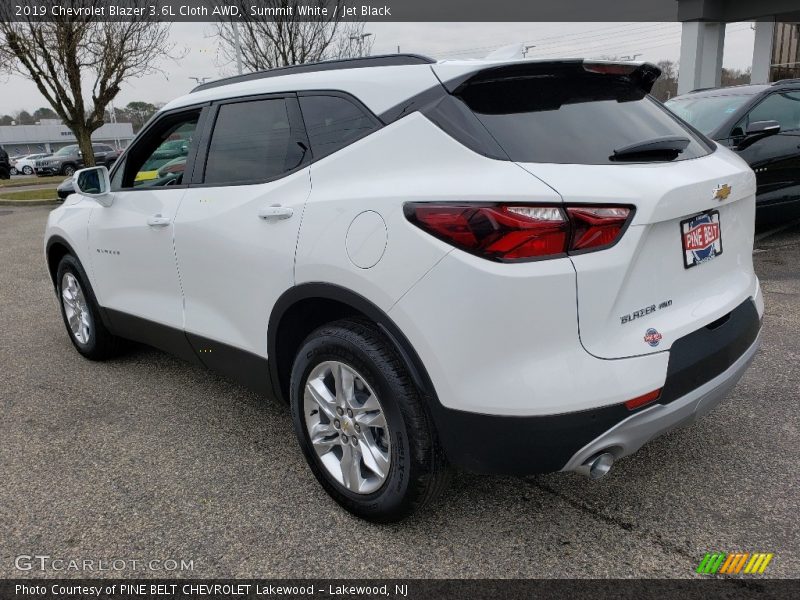 Summit White / Jet Black 2019 Chevrolet Blazer 3.6L Cloth AWD