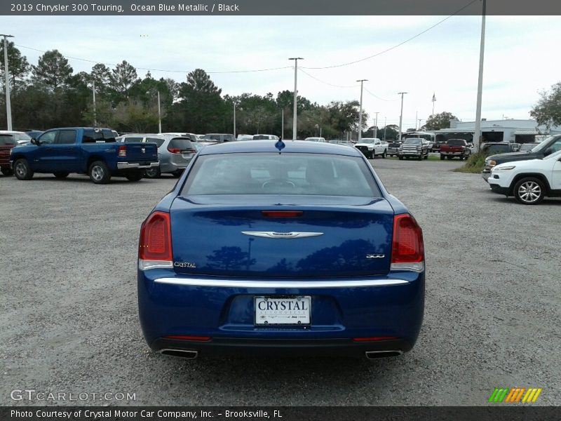 Ocean Blue Metallic / Black 2019 Chrysler 300 Touring