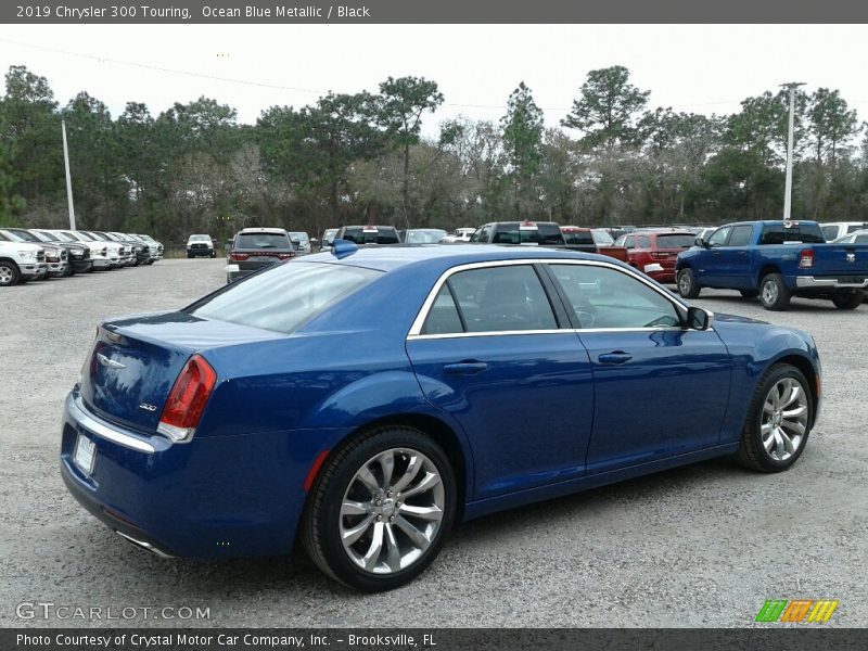 Ocean Blue Metallic / Black 2019 Chrysler 300 Touring