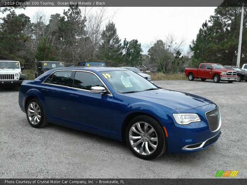 Ocean Blue Metallic / Black 2019 Chrysler 300 Touring