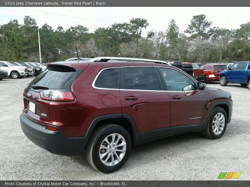 Velvet Red Pearl / Black 2019 Jeep Cherokee Latitude
