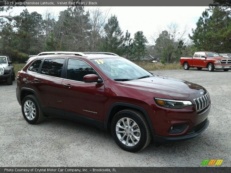 Velvet Red Pearl / Black 2019 Jeep Cherokee Latitude