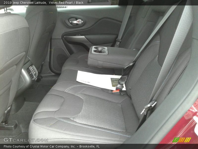 Velvet Red Pearl / Black 2019 Jeep Cherokee Latitude