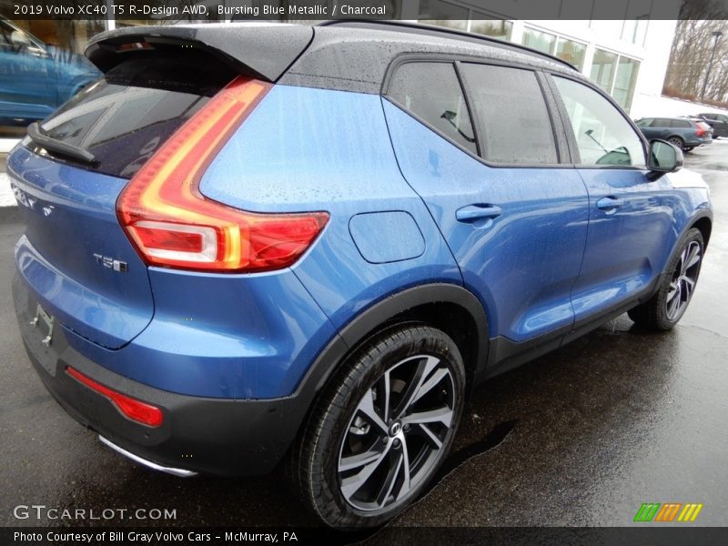 Bursting Blue Metallic / Charcoal 2019 Volvo XC40 T5 R-Design AWD