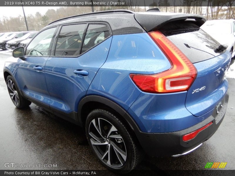 Bursting Blue Metallic / Charcoal 2019 Volvo XC40 T5 R-Design AWD