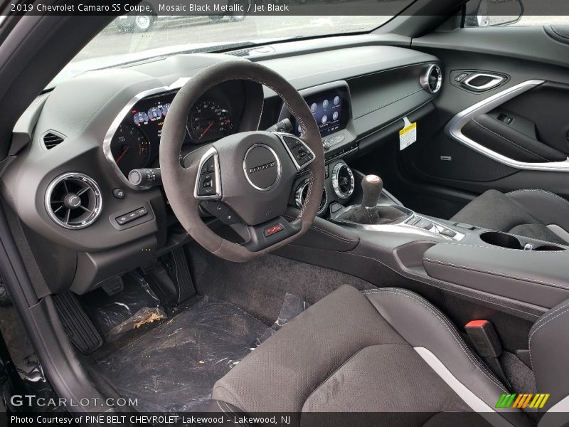 Front Seat of 2019 Camaro SS Coupe