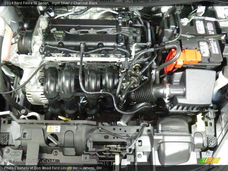 Ingot Silver / Charcoal Black 2014 Ford Fiesta SE Sedan