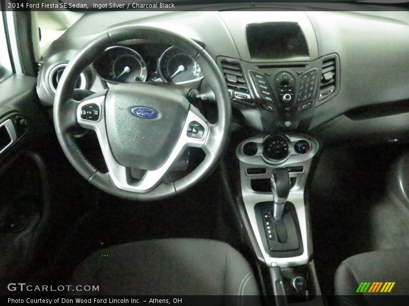 Ingot Silver / Charcoal Black 2014 Ford Fiesta SE Sedan