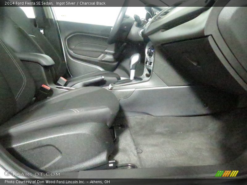 Ingot Silver / Charcoal Black 2014 Ford Fiesta SE Sedan