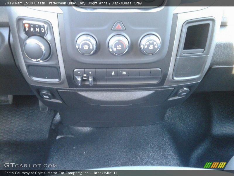 Bright White / Black/Diesel Gray 2019 Ram 1500 Classic Tradesman Quad Cab