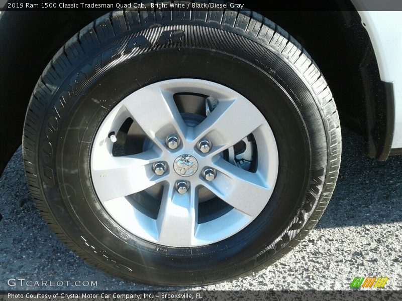 Bright White / Black/Diesel Gray 2019 Ram 1500 Classic Tradesman Quad Cab