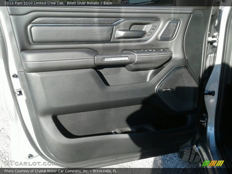 Billett Silver Metallic / Black 2019 Ram 1500 Limited Crew Cab