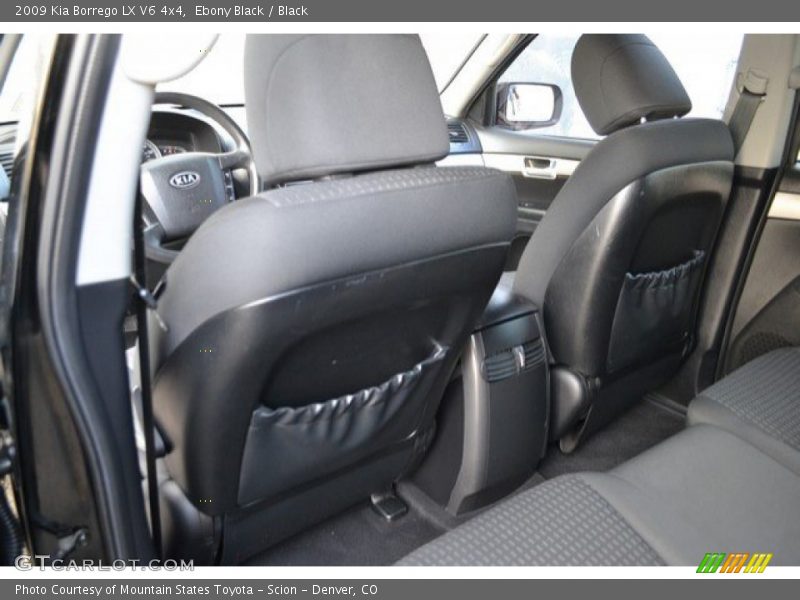 Ebony Black / Black 2009 Kia Borrego LX V6 4x4