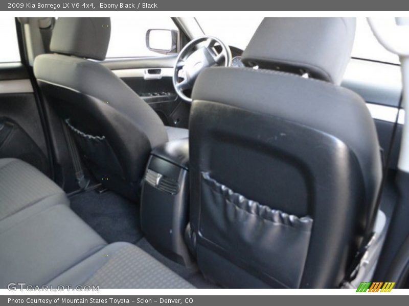 Ebony Black / Black 2009 Kia Borrego LX V6 4x4