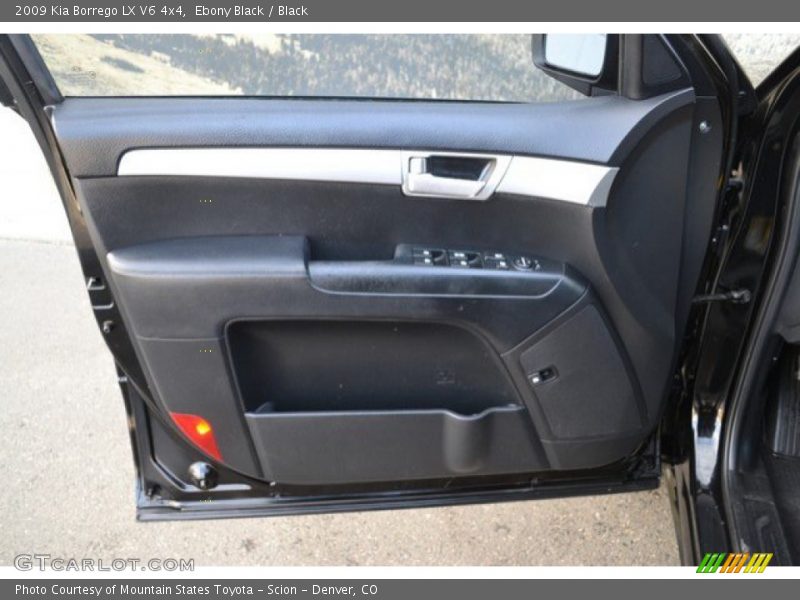 Ebony Black / Black 2009 Kia Borrego LX V6 4x4
