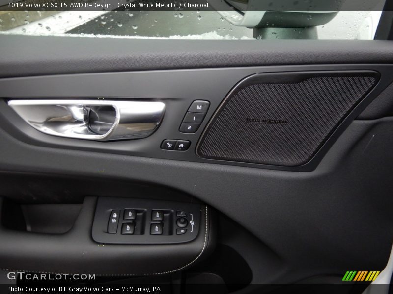 Crystal White Metallic / Charcoal 2019 Volvo XC60 T5 AWD R-Design
