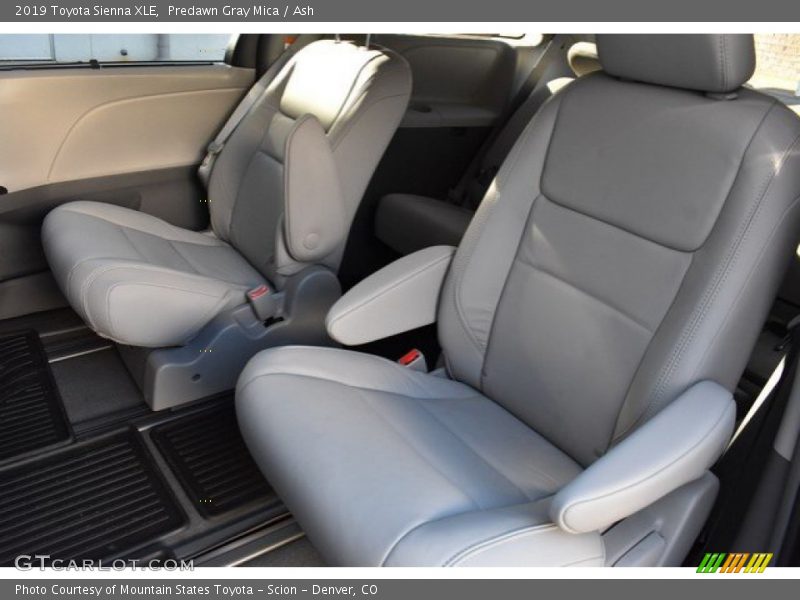Predawn Gray Mica / Ash 2019 Toyota Sienna XLE