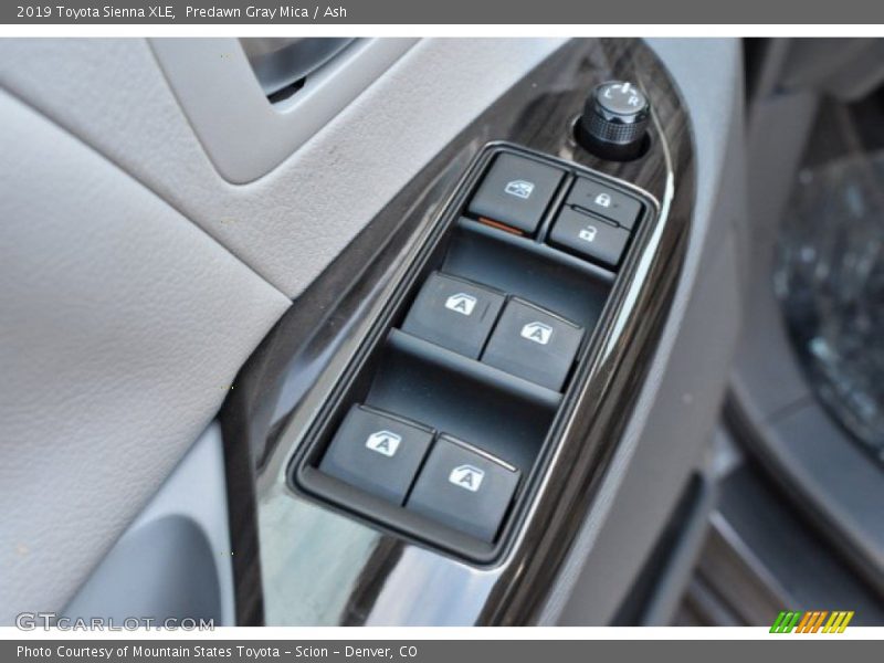 Predawn Gray Mica / Ash 2019 Toyota Sienna XLE