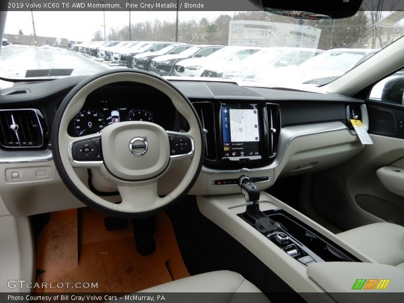 Pine Grey Metallic / Blonde 2019 Volvo XC60 T6 AWD Momentum