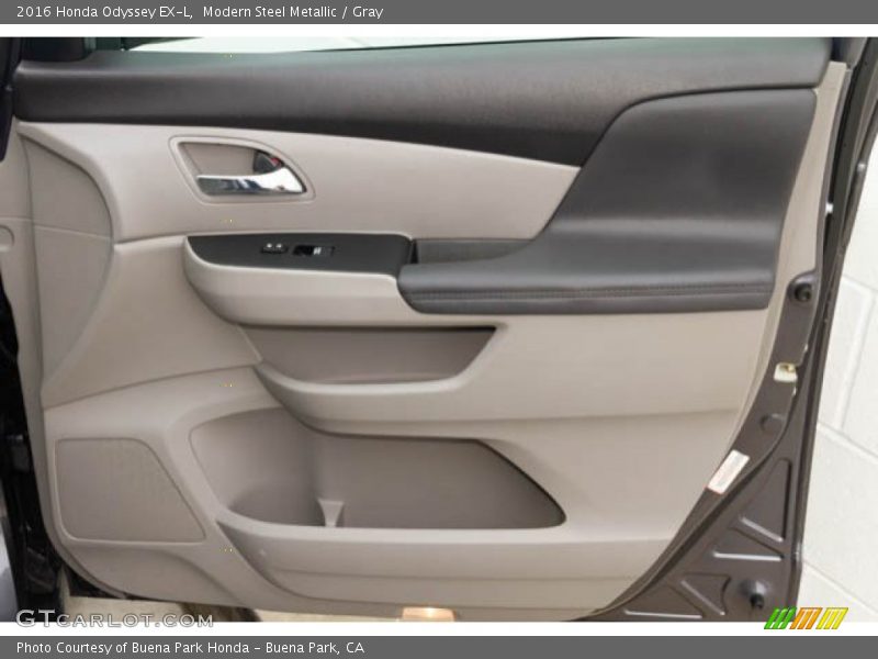 Modern Steel Metallic / Gray 2016 Honda Odyssey EX-L