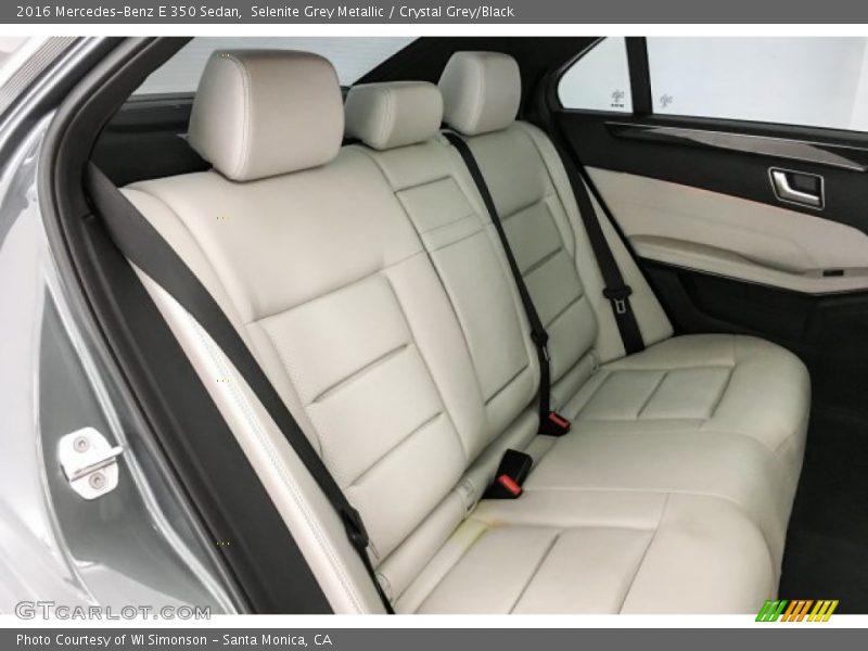 Selenite Grey Metallic / Crystal Grey/Black 2016 Mercedes-Benz E 350 Sedan