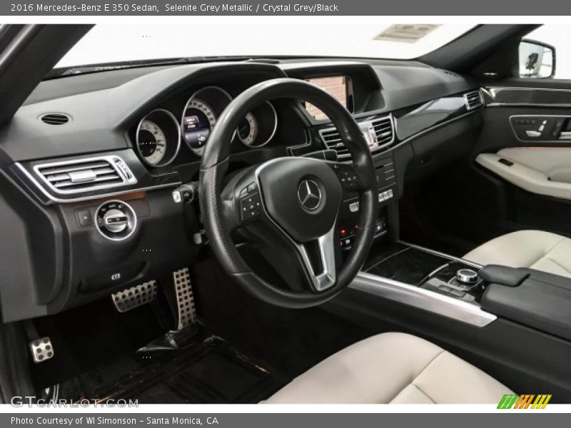 Selenite Grey Metallic / Crystal Grey/Black 2016 Mercedes-Benz E 350 Sedan