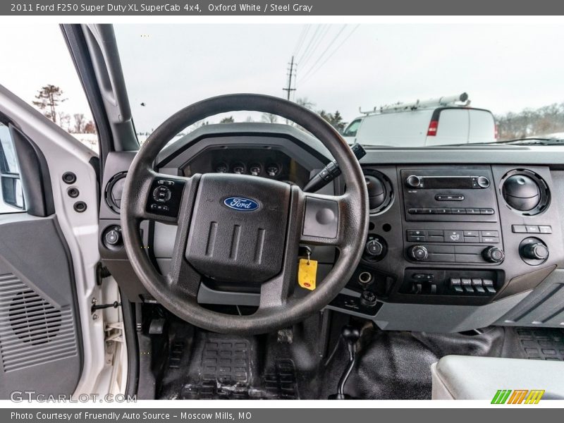 Oxford White / Steel Gray 2011 Ford F250 Super Duty XL SuperCab 4x4