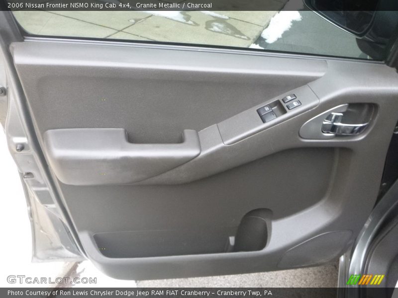 Granite Metallic / Charcoal 2006 Nissan Frontier NISMO King Cab 4x4
