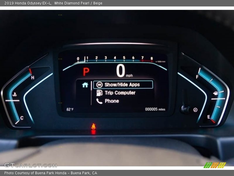 White Diamond Pearl / Beige 2019 Honda Odyssey EX-L