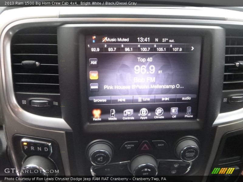 Bright White / Black/Diesel Gray 2013 Ram 1500 Big Horn Crew Cab 4x4