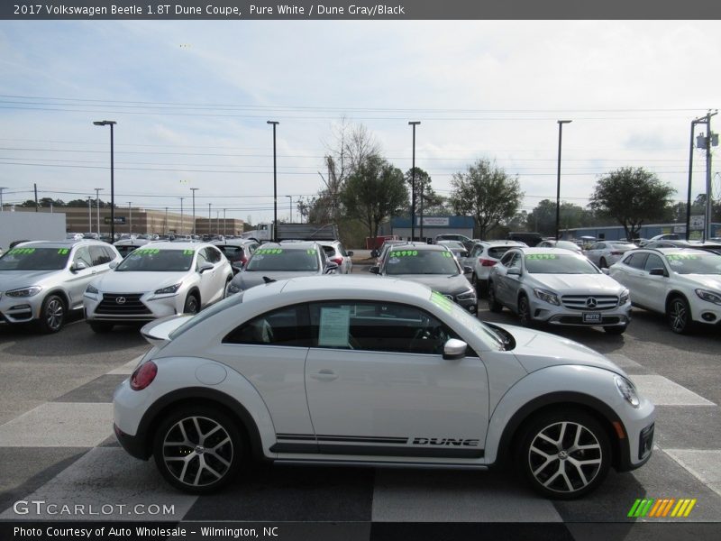 Pure White / Dune Gray/Black 2017 Volkswagen Beetle 1.8T Dune Coupe