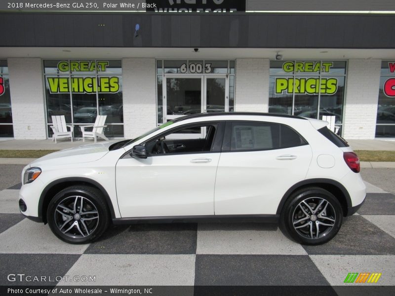 Polar White / Black 2018 Mercedes-Benz GLA 250