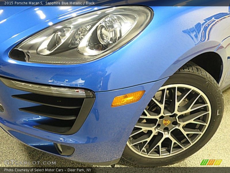 Sapphire Blue Metallic / Black 2015 Porsche Macan S
