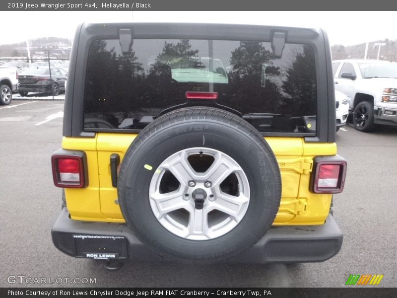 Hellayella / Black 2019 Jeep Wrangler Sport 4x4