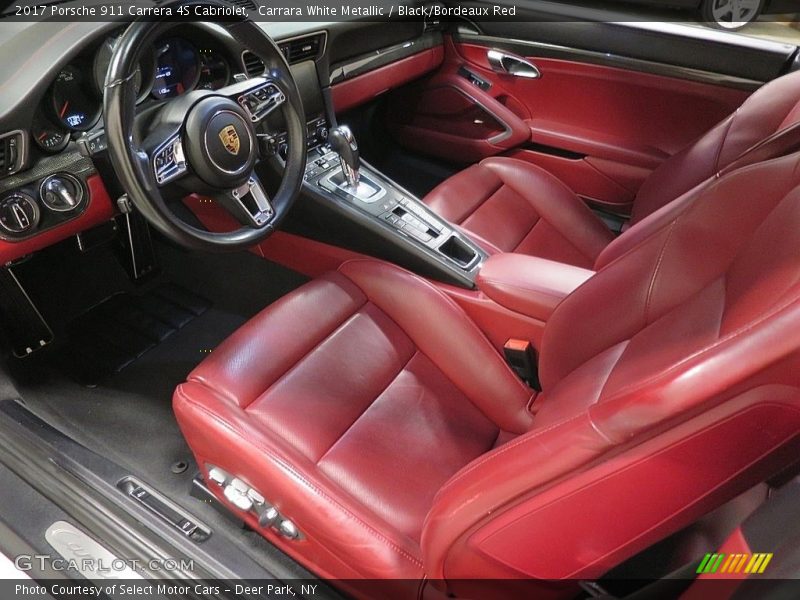 Carrara White Metallic / Black/Bordeaux Red 2017 Porsche 911 Carrera 4S Cabriolet