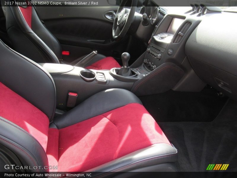 Front Seat of 2017 370Z NISMO Coupe