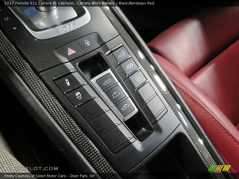 Carrara White Metallic / Black/Bordeaux Red 2017 Porsche 911 Carrera 4S Cabriolet